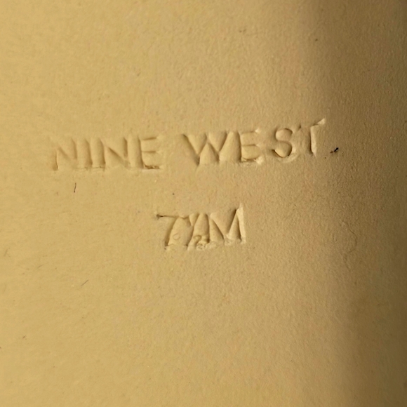 Nine West Black Ankle Strap Heels, Size 7.5 - Picture 6 of 6